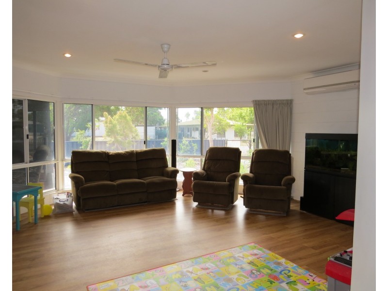 3 Oak Crescent, Bowen QLD 4805