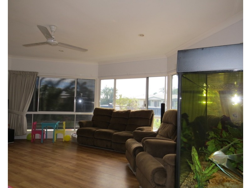 3 Oak Crescent, Bowen QLD 4805