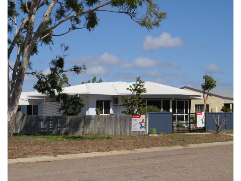 3 Oak Crescent, Bowen QLD 4805