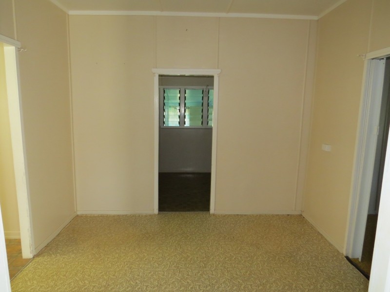 7 Reynolds Street, Bowen QLD 4805