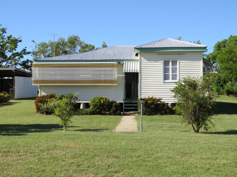7 Reynolds Street, Bowen QLD 4805