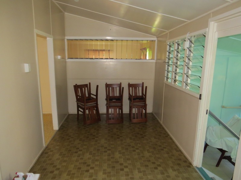 7 Reynolds Street, Bowen QLD 4805