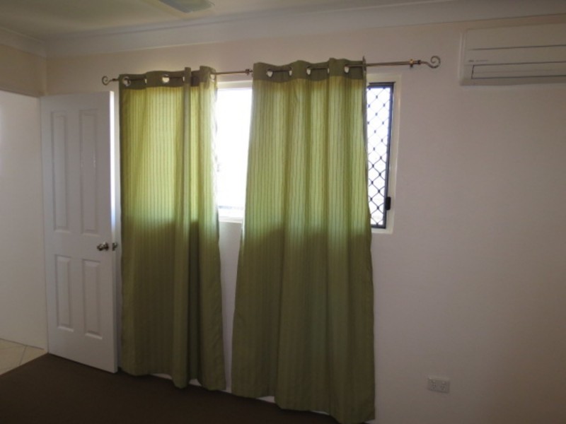 5 Lemon Grove, Bowen QLD 4805