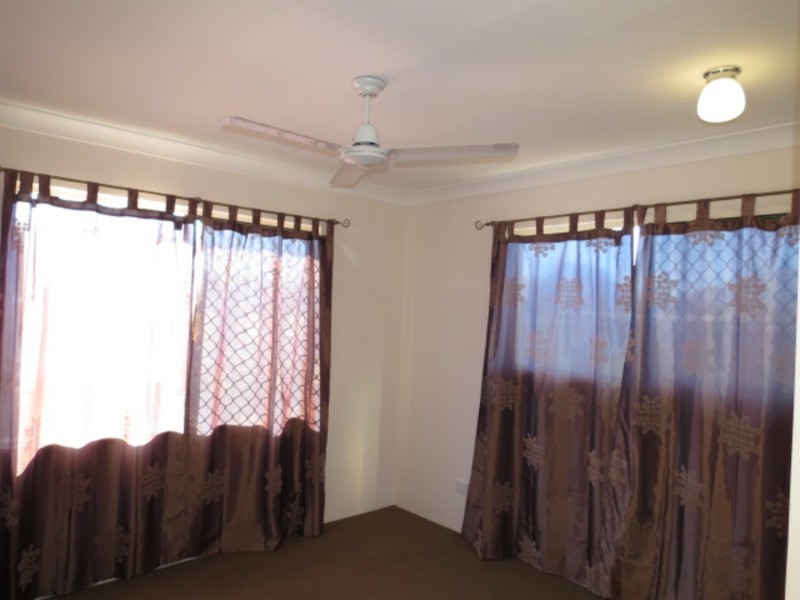5 Lemon Grove, Bowen QLD 4805