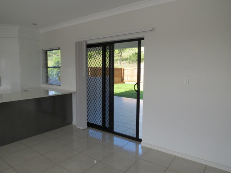 9 Allan Place, Bowen QLD 4805