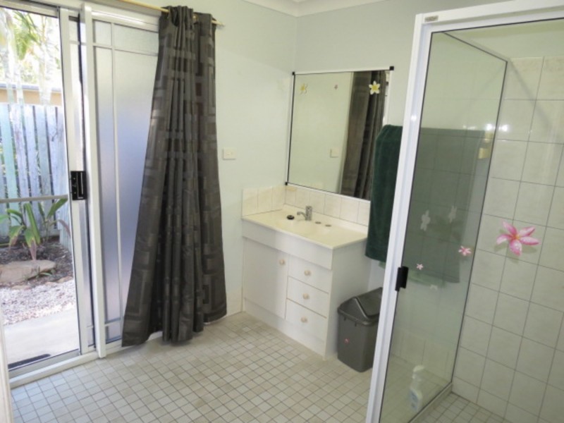 1/138 Soldiers Road, Bowen QLD 4805