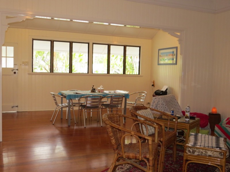 19 Poole Street, Bowen QLD 4805