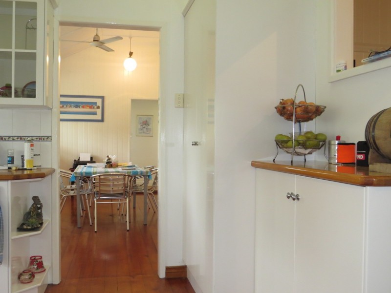19 Poole Street, Bowen QLD 4805