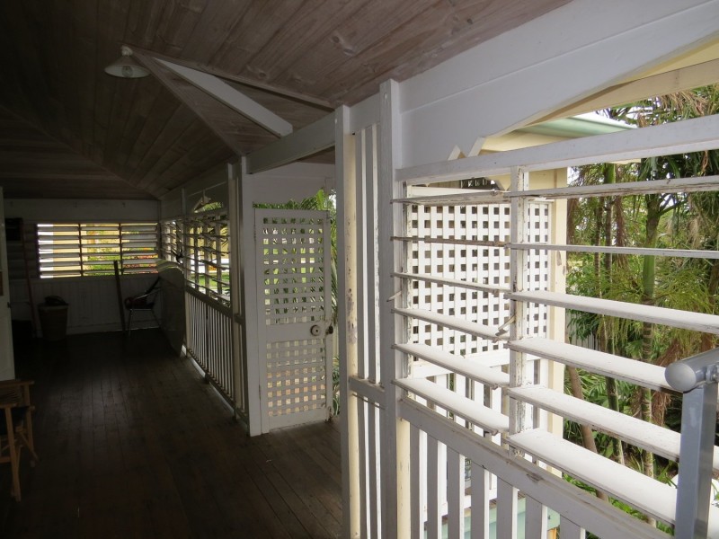 19 Poole Street, Bowen QLD 4805