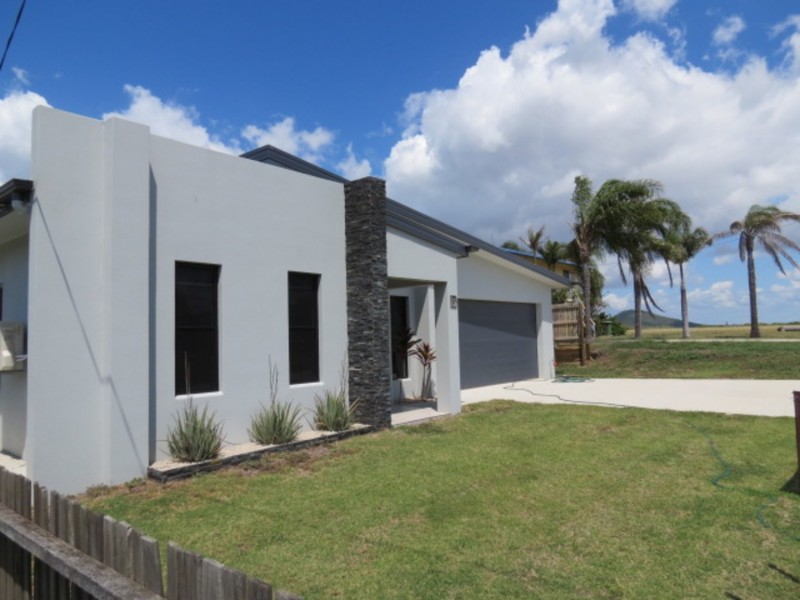 41 Dalrymple Street, Bowen QLD 4805