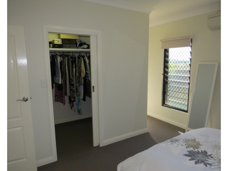 18 Matthews Street, Bowen QLD 4805