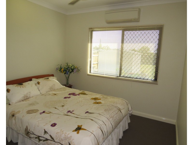 18 Matthews Street, Bowen QLD 4805