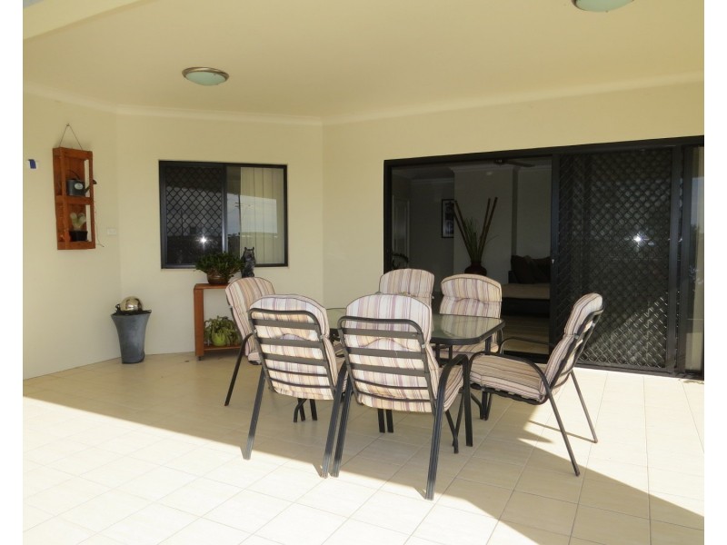 18 Matthews Street, Bowen QLD 4805