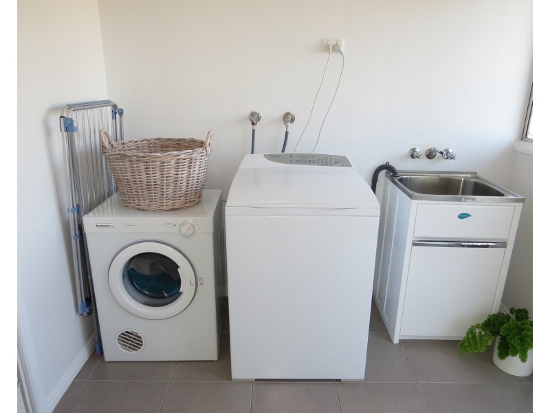 33 Coral Street, Bowen QLD 4805