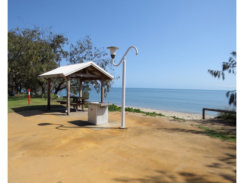 33 Coral Street, Bowen QLD 4805