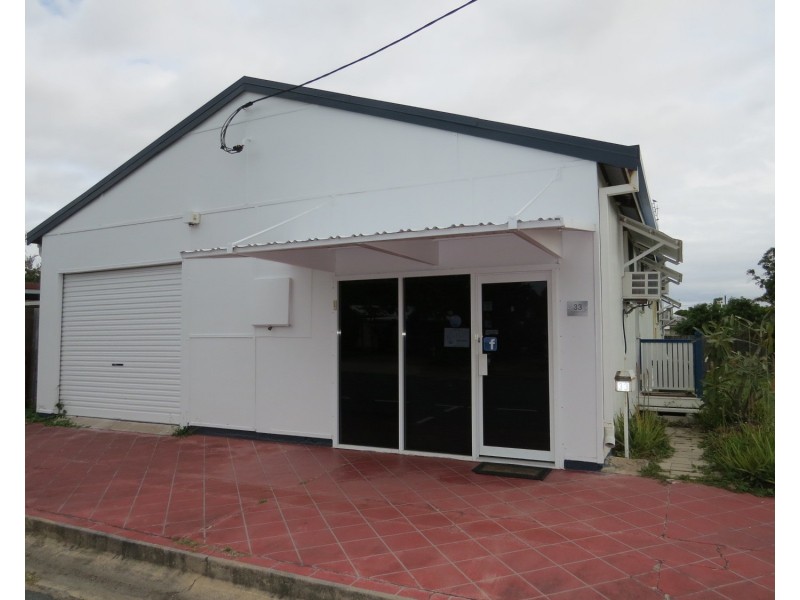 33 Murroona Street, Bowen QLD 4805