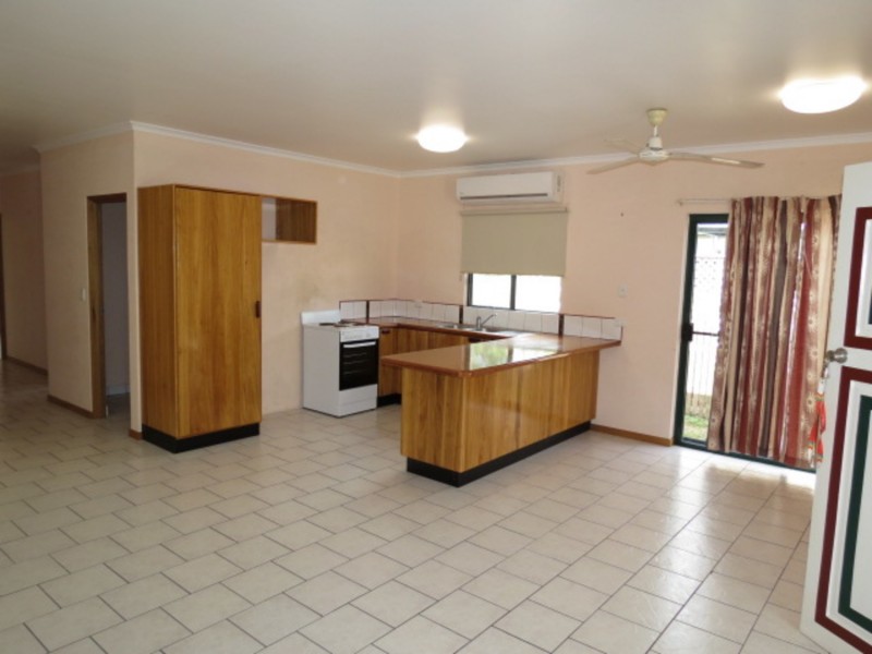 9 Cowan Lane, Bowen QLD 4805