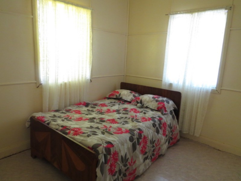 34 Brisbane Street, Bowen QLD 4805