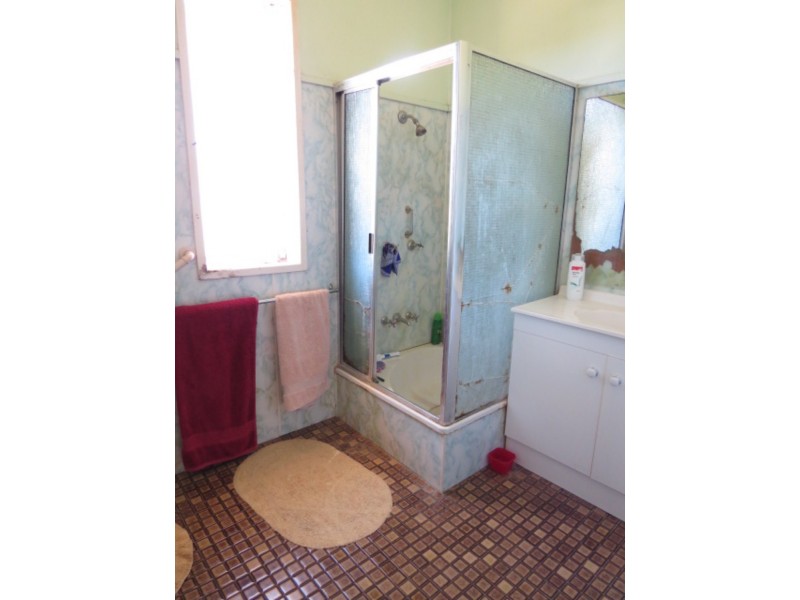 34 Brisbane Street, Bowen QLD 4805