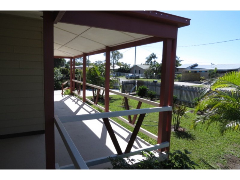 27 Emmerson Drive, Bowen QLD 4805