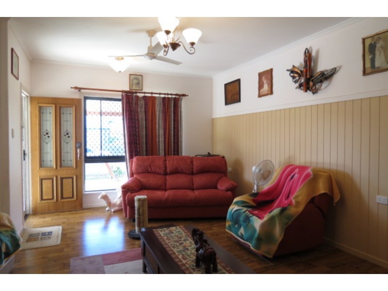 27 Emmerson Drive, Bowen QLD 4805