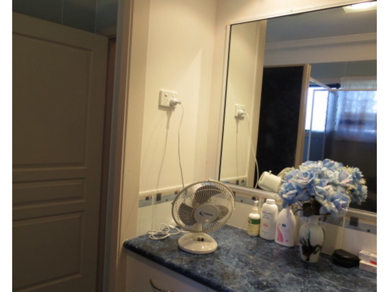 27 Emmerson Drive, Bowen QLD 4805