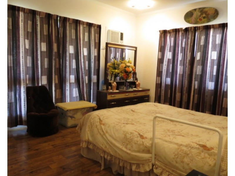 27 Emmerson Drive, Bowen QLD 4805