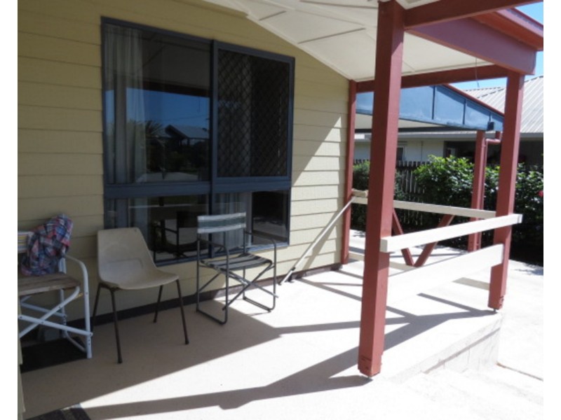 27 Emmerson Drive, Bowen QLD 4805