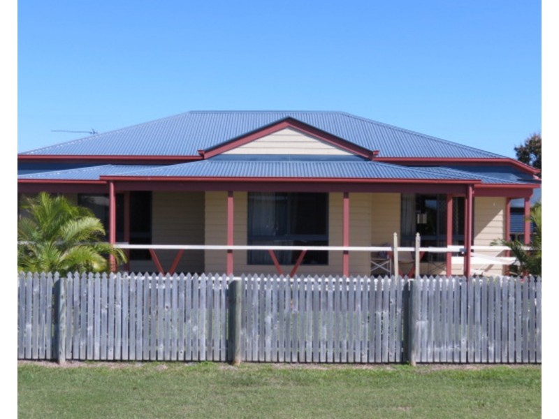 27 Emmerson Drive, Bowen QLD 4805