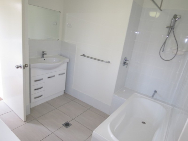 83 Gordon Street, Bowen QLD 4805