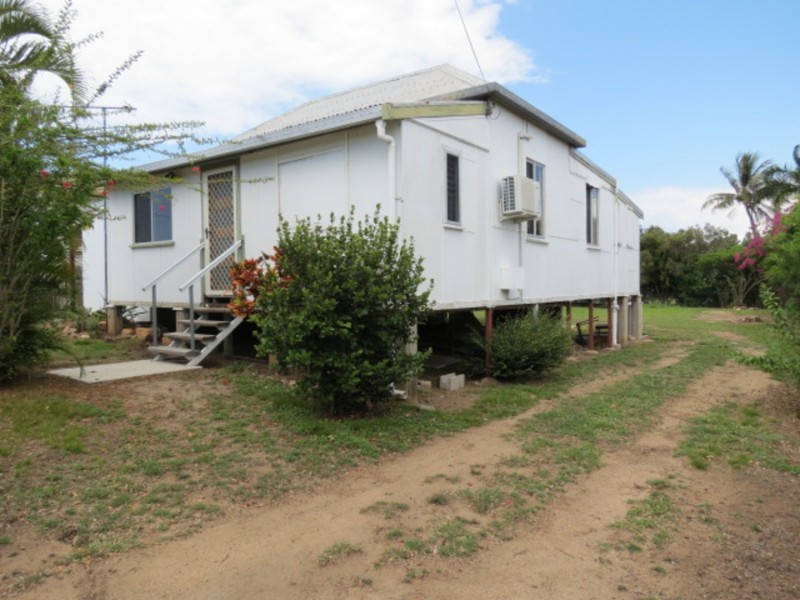 83 Gordon Street, Bowen QLD 4805