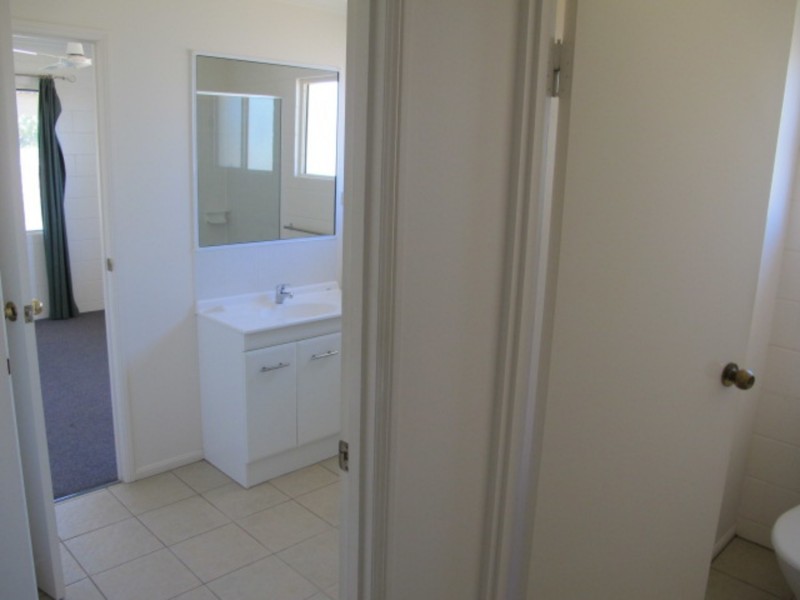 28 Crofton Street, Bowen QLD 4805