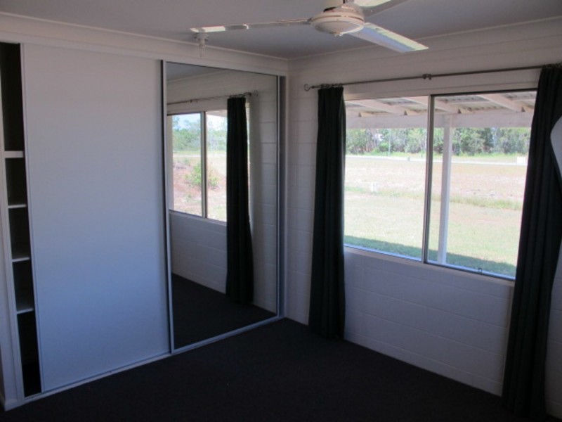 28 Crofton Street, Bowen QLD 4805