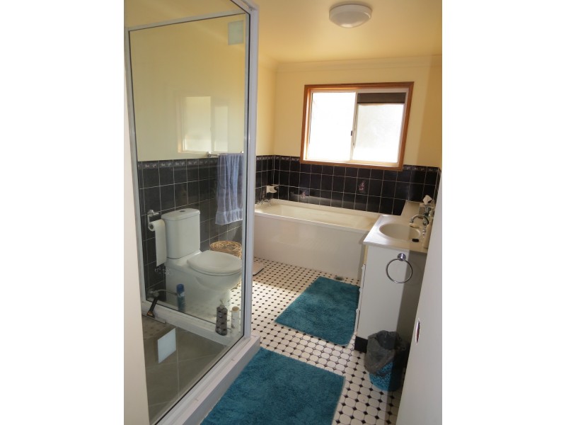 38 Coral Street, Bowen QLD 4805