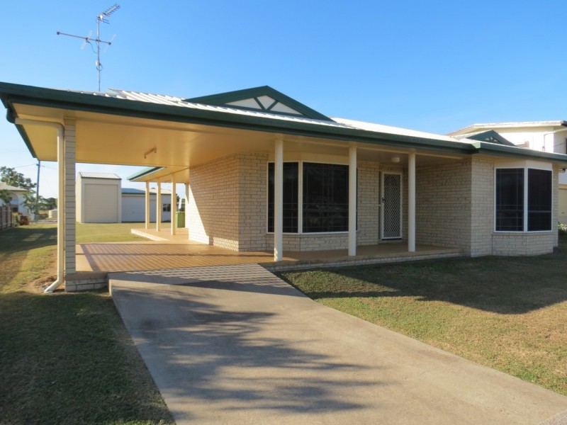 130 Hillview Road, Bowen QLD 4805