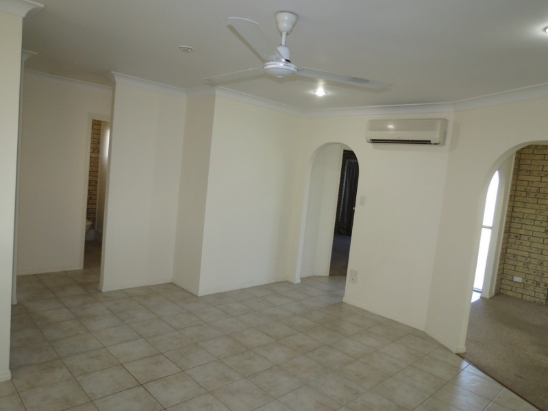 130 Hillview Road, Bowen QLD 4805