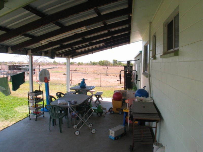 15 Eyles Road, Bowen QLD 4805