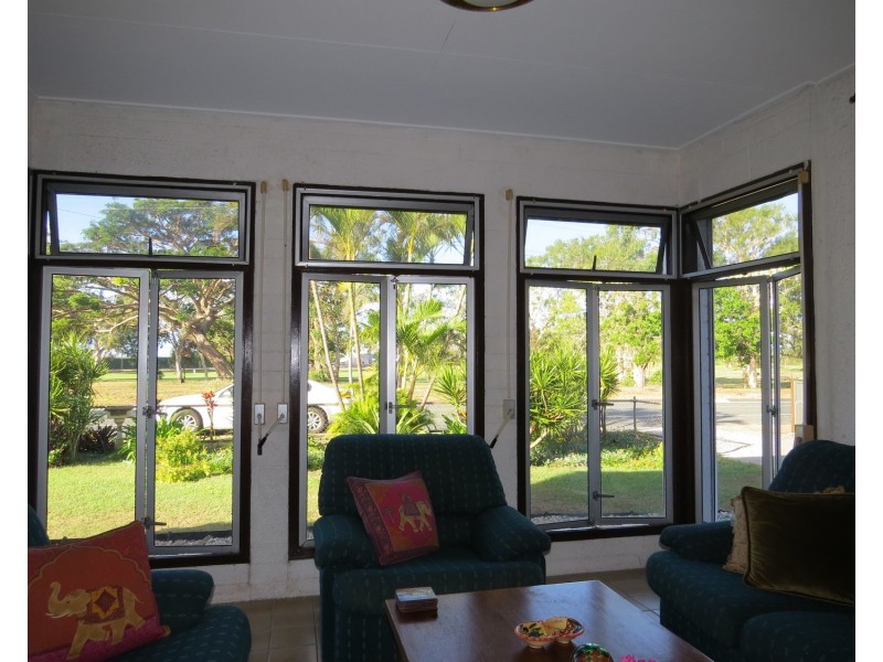 15 Golf Links Road, Bowen QLD 4805