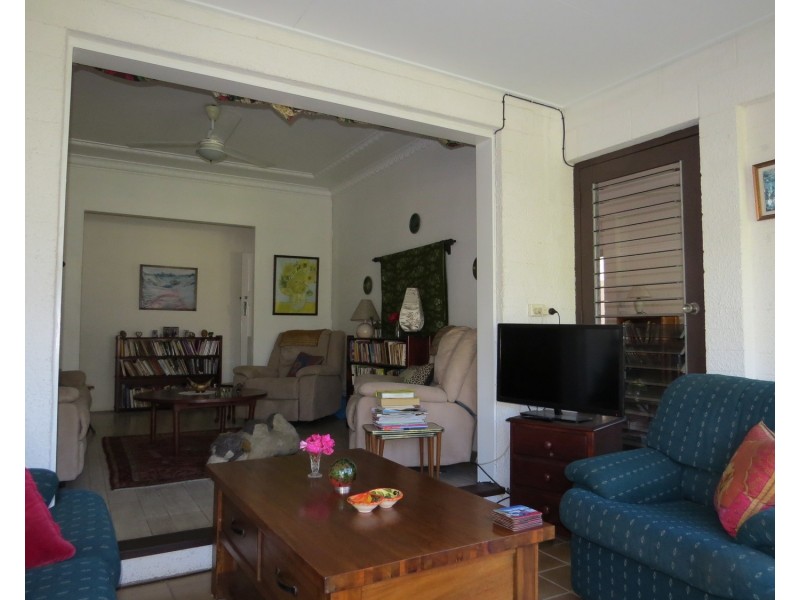 15 Golf Links Road, Bowen QLD 4805