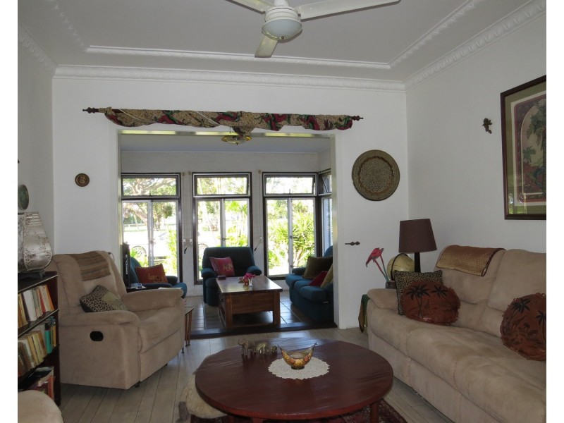 15 Golf Links Road, Bowen QLD 4805