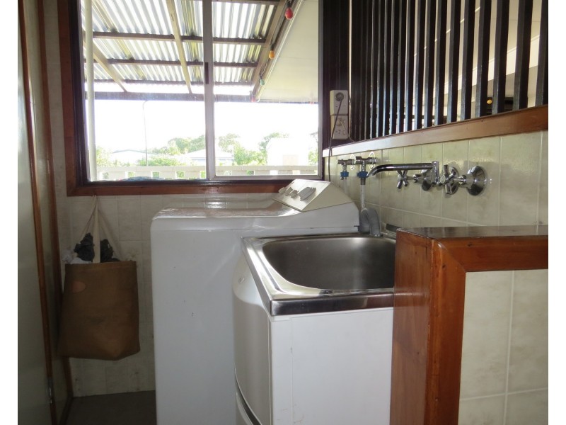 15 Golf Links Road, Bowen QLD 4805