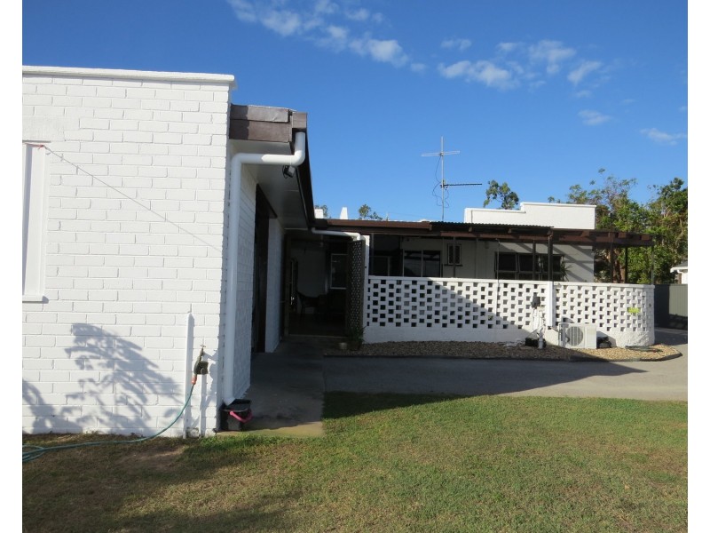 15 Golf Links Road, Bowen QLD 4805