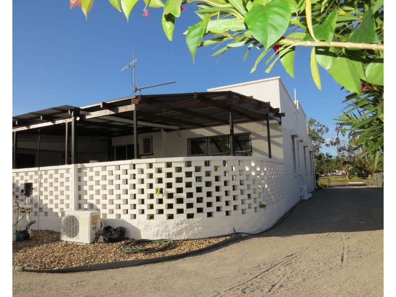 15 Golf Links Road, Bowen QLD 4805