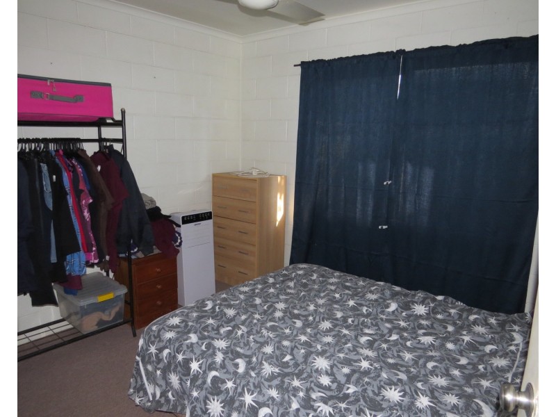 16 Powell Street, Bowen QLD 4805