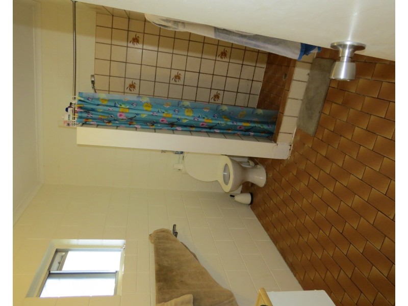 16 Powell Street, Bowen QLD 4805