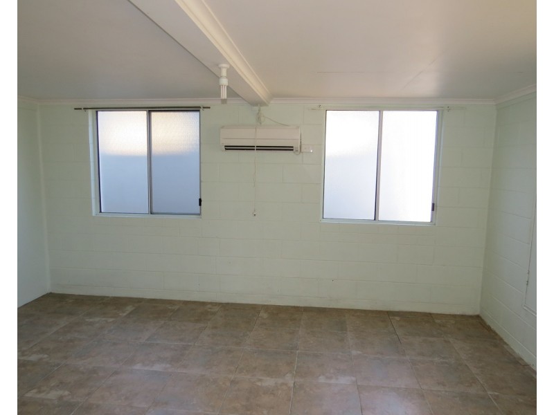 24 Sinclair Street, Bowen QLD 4805