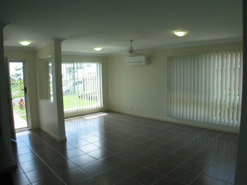 4 Seacove Crescent, Bowen QLD 4805