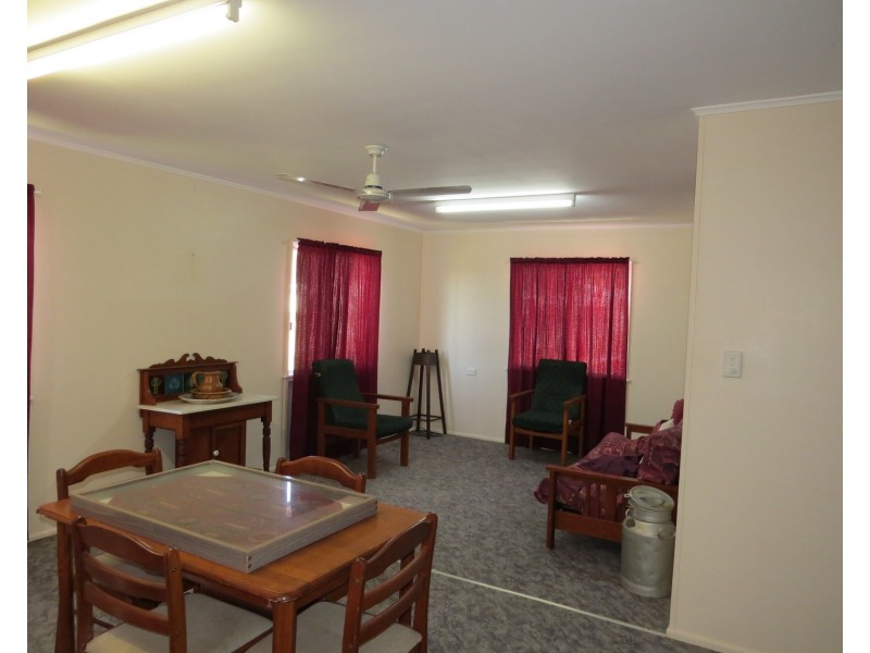 98 Gregory Street, Bowen QLD 4805
