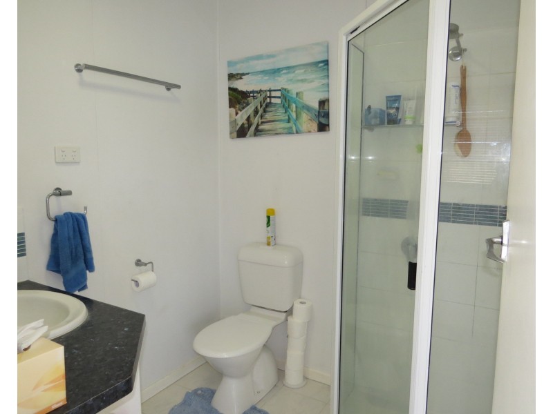 98 Gregory Street, Bowen QLD 4805
