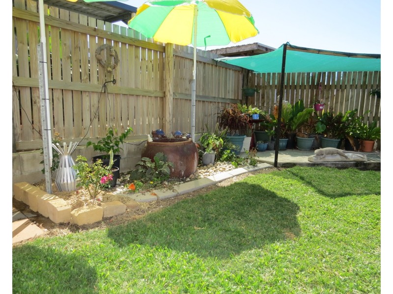 98 Gregory Street, Bowen QLD 4805